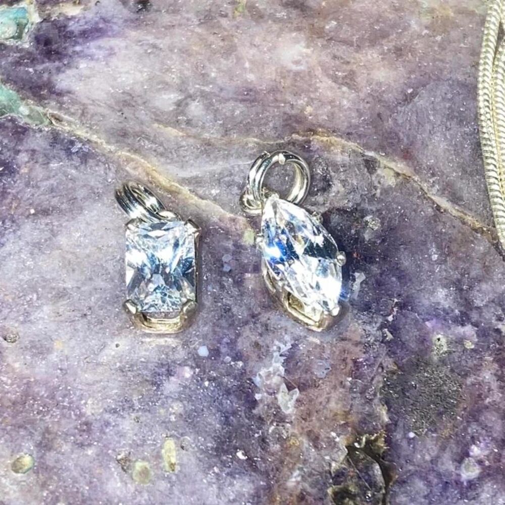 Silver chain with two 925 silver differently shaped cubic zirconia pendants